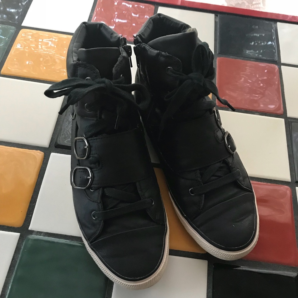 Men’s ALDO High-Top Sneakers